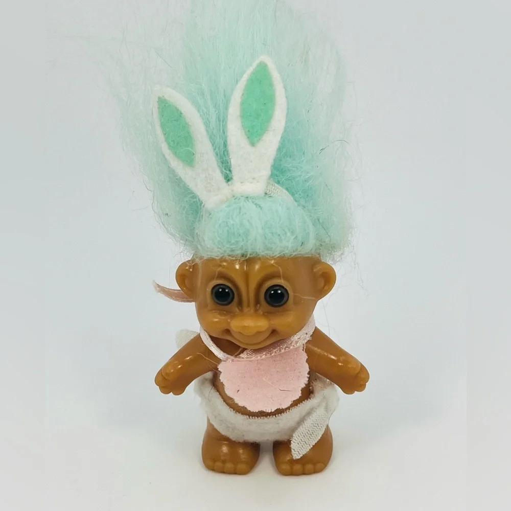Russ Troll Doll! 2” Green Hair Brown Eyes! Toddler Baby! Easter Bunny!